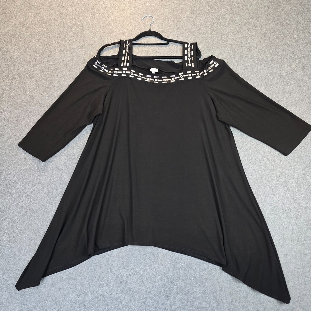 Come N See Top Womens 2X Black Sharkbite Hem Studded Cold Shoulder Square Neck